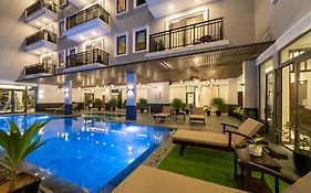 Khách sạn&Spa Eco Lux Riverside